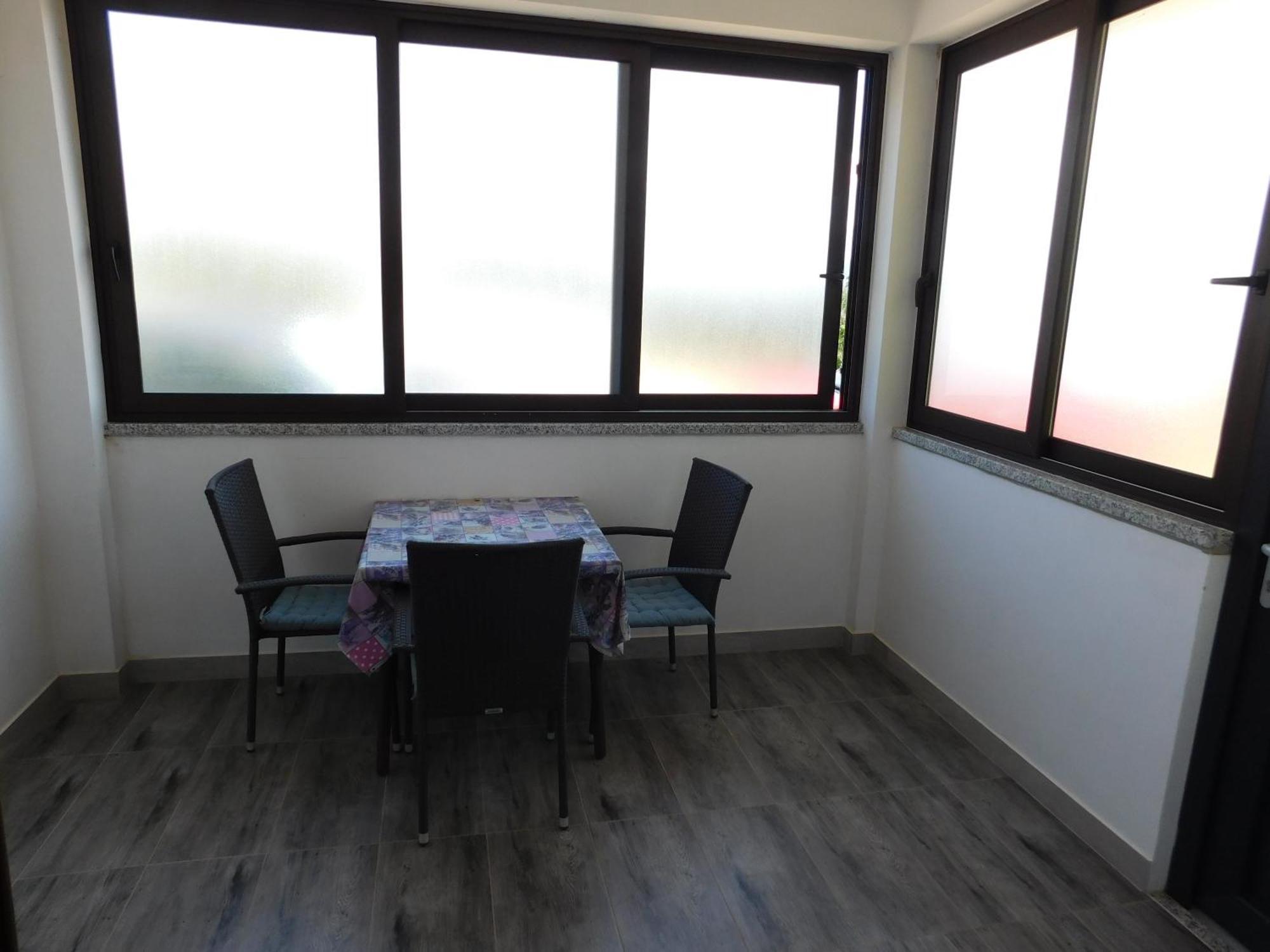 Apartments Leo Janjina Екстер'єр фото